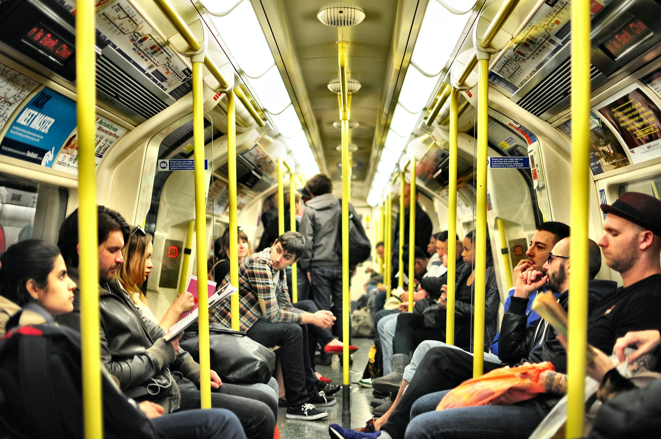 metro piena pali gialli(3).jpg